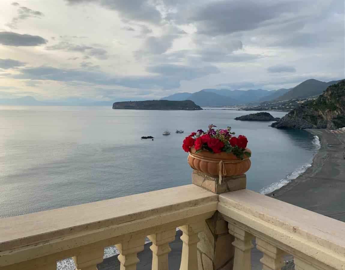 B&B Villa La Petra San Nicola Arcella Eksteriør bilde