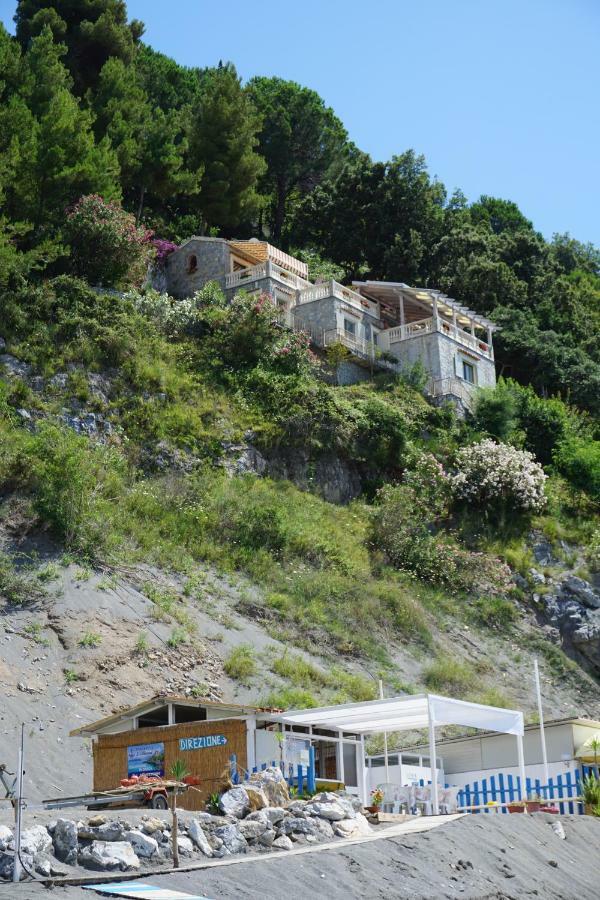 B&B Villa La Petra San Nicola Arcella Eksteriør bilde